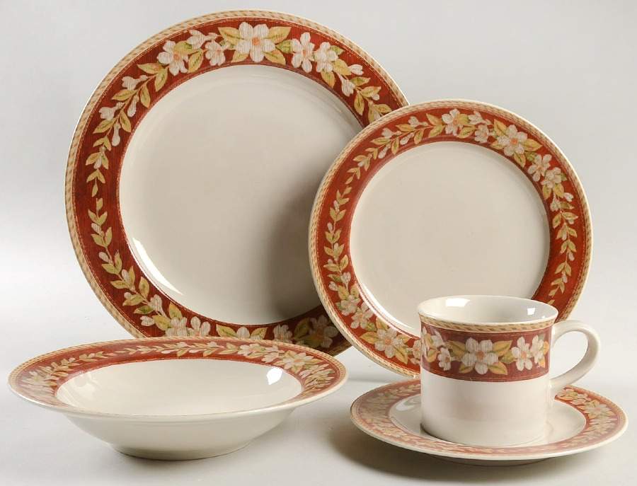 Windsor Vine Red 5 Piece Place Setting by Studio Nova-1