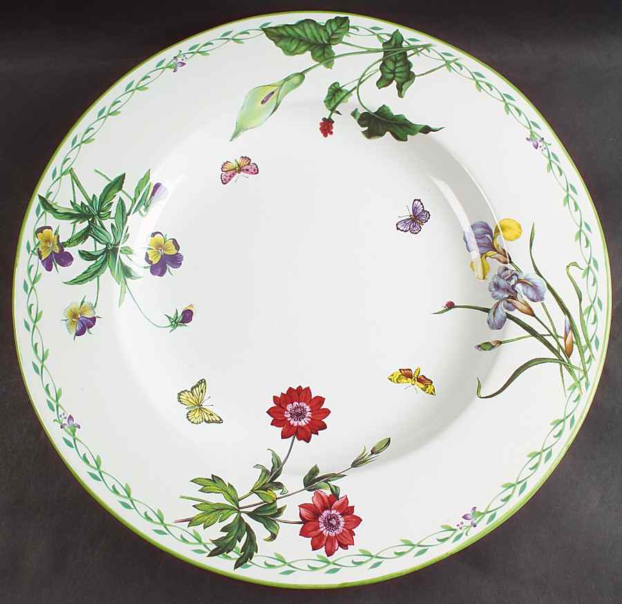 Garden Bloom 16" Chop Plate (Round Platter) by Studio Nova-1