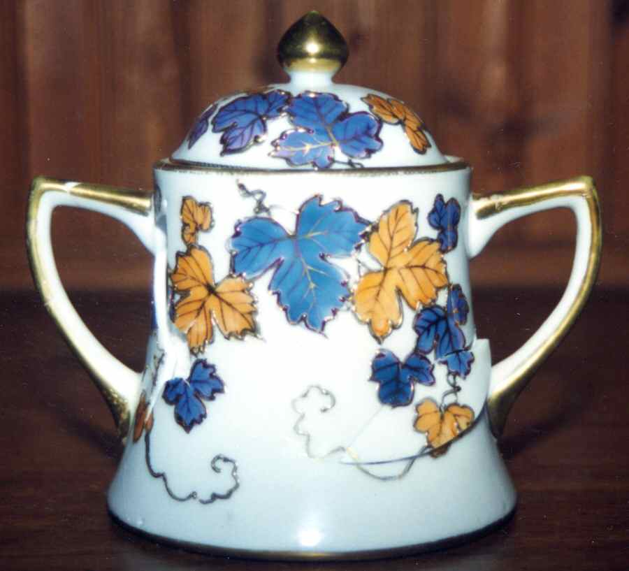 SFU8 Sugar Bowl & Lid by Shofu (Japan)-1