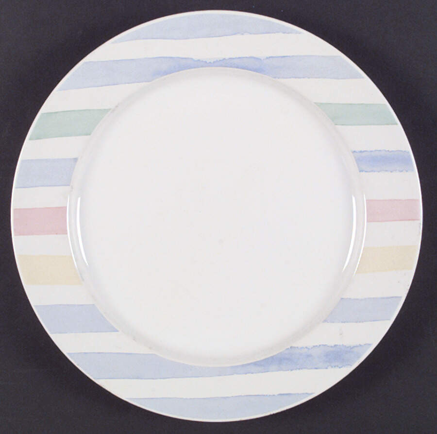 SIG18 Dinner Plate by Signature-1