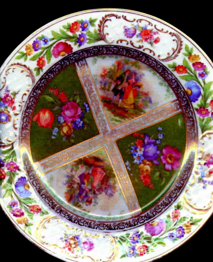 Royal Dresdner Art Green (Panels) Dinner Plate by Schumann - Bavaria-1