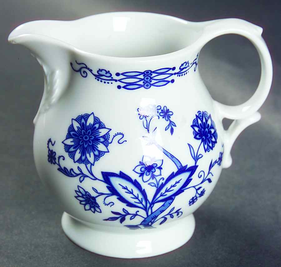 SLT121 Creamer by Seltmann-1