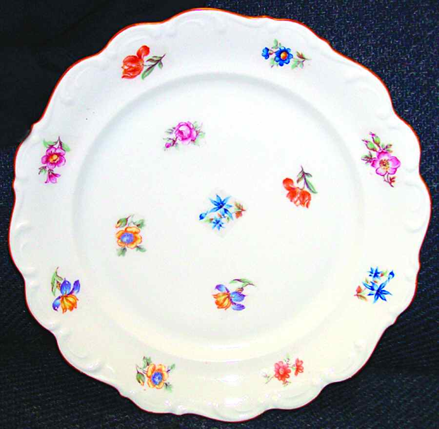 SCH188 Dinner Plate by Schumann - Bavaria-1