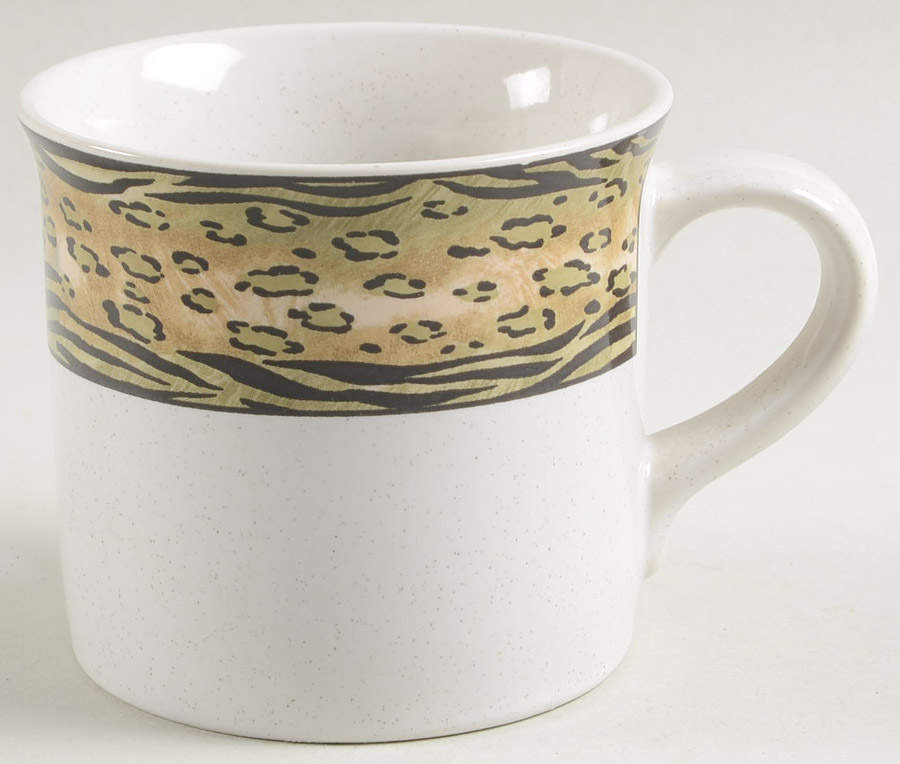 Jungle Beat Flat Cup by Studio Nova-1