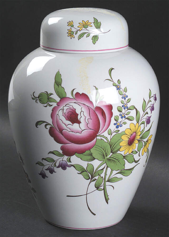 Marlborough Sprays Medium Ginger Jar & Lid by Spode-1