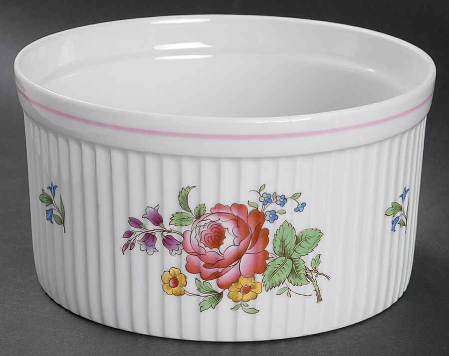 Marlborough Sprays 7" Souffle by Spode-1