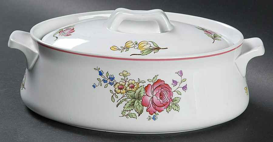 Marlborough Sprays 1 Quart Oval Covered Casserole by Spode-1