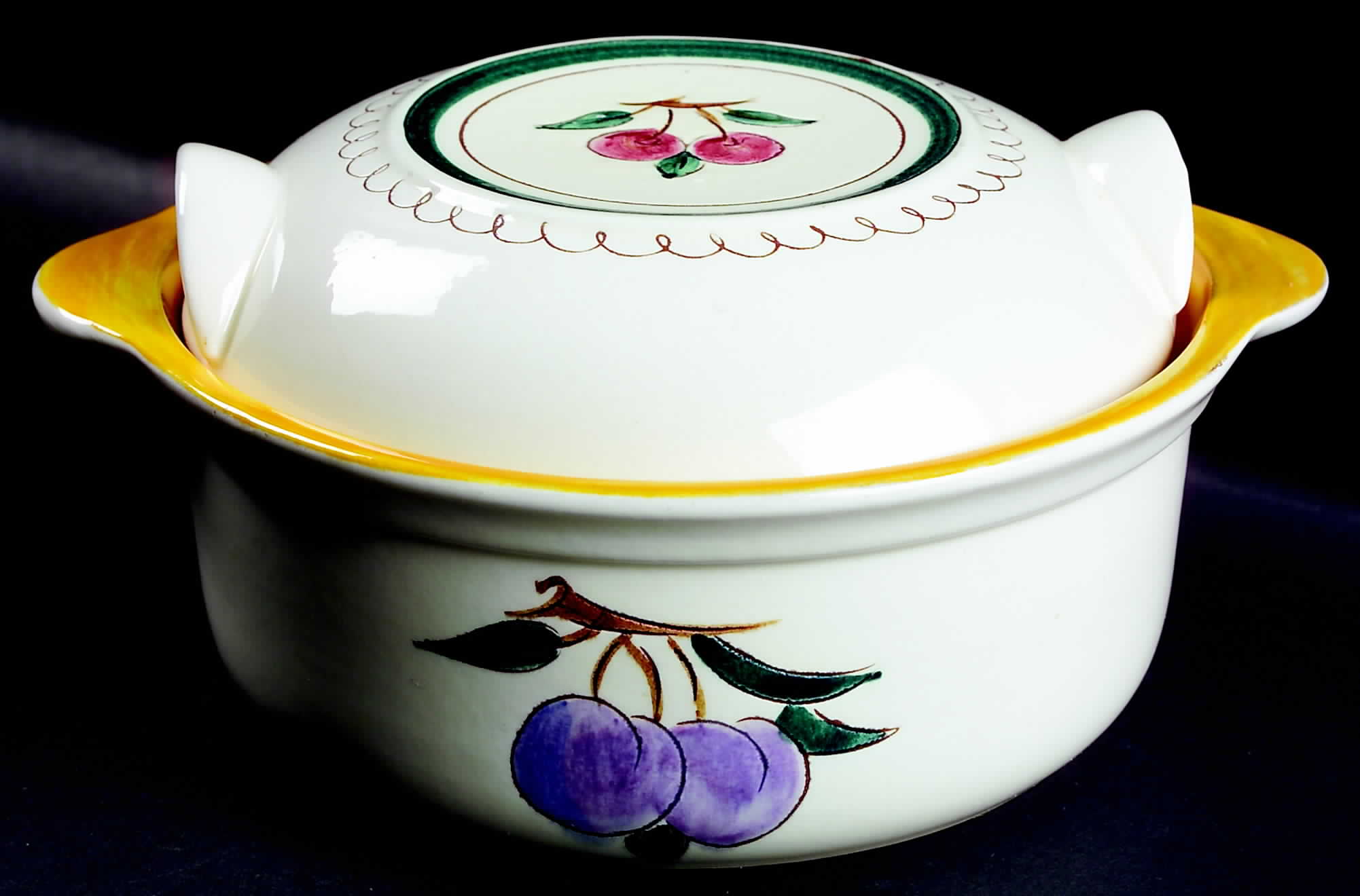 Fruit (Yellow Trim) 1.5 Qt Round Covered Casserole by Stangl-1