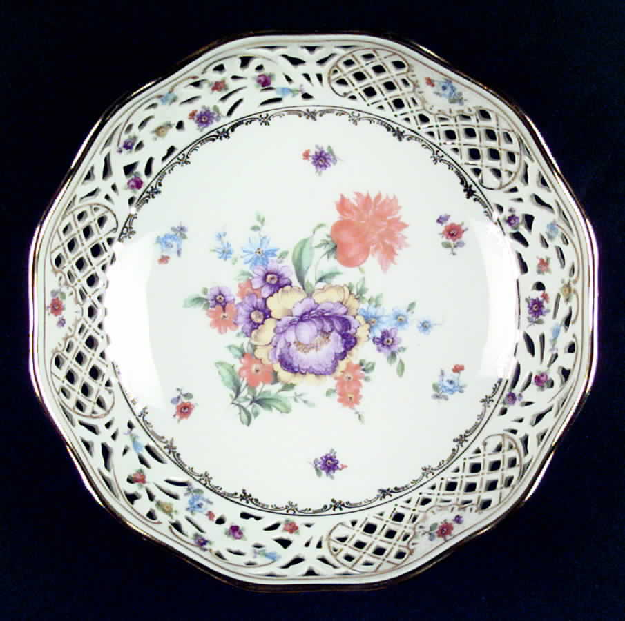 SCH197 9" Pierced Round Bowl by Schumann - Bavaria-1