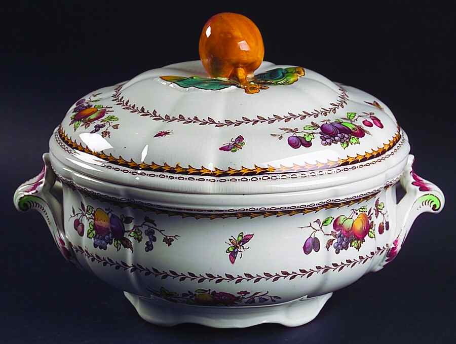 Rockingham Round Covered Vegetable by Spode-1