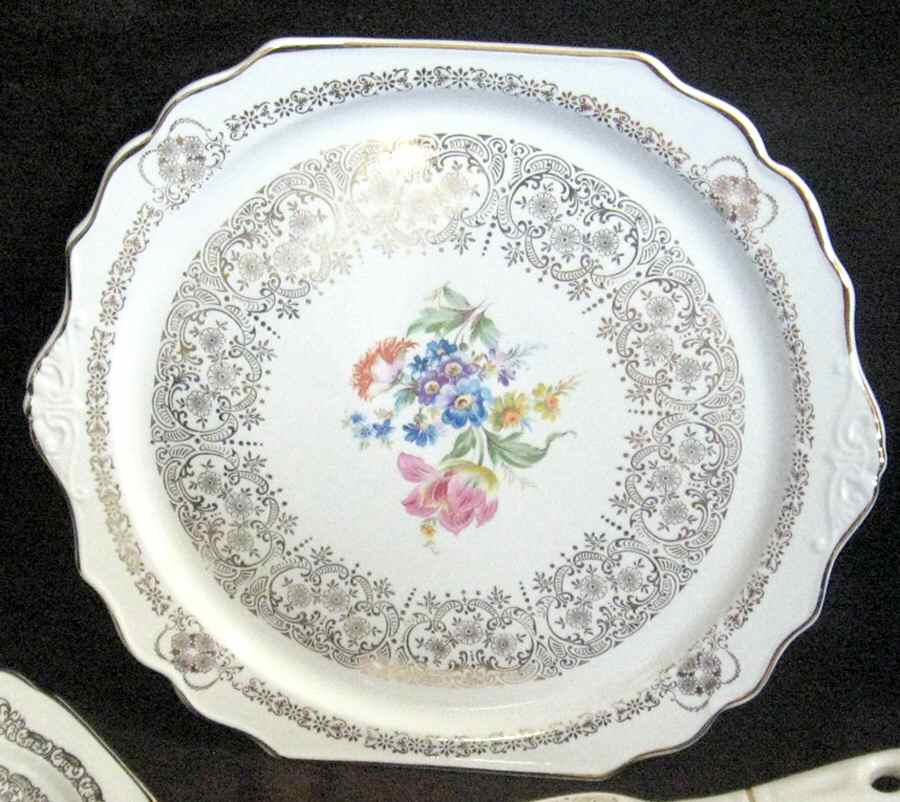 STT147 Handled Cake Plate by Stetson-1