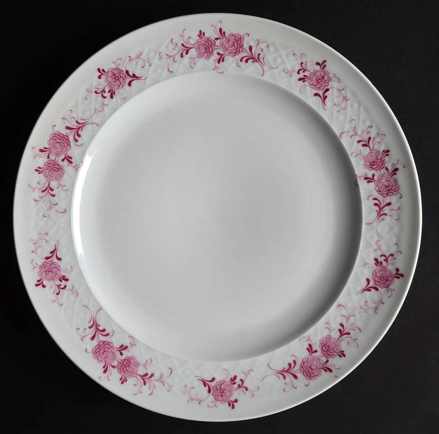 26043 Dinner Plate by Seltmann-1