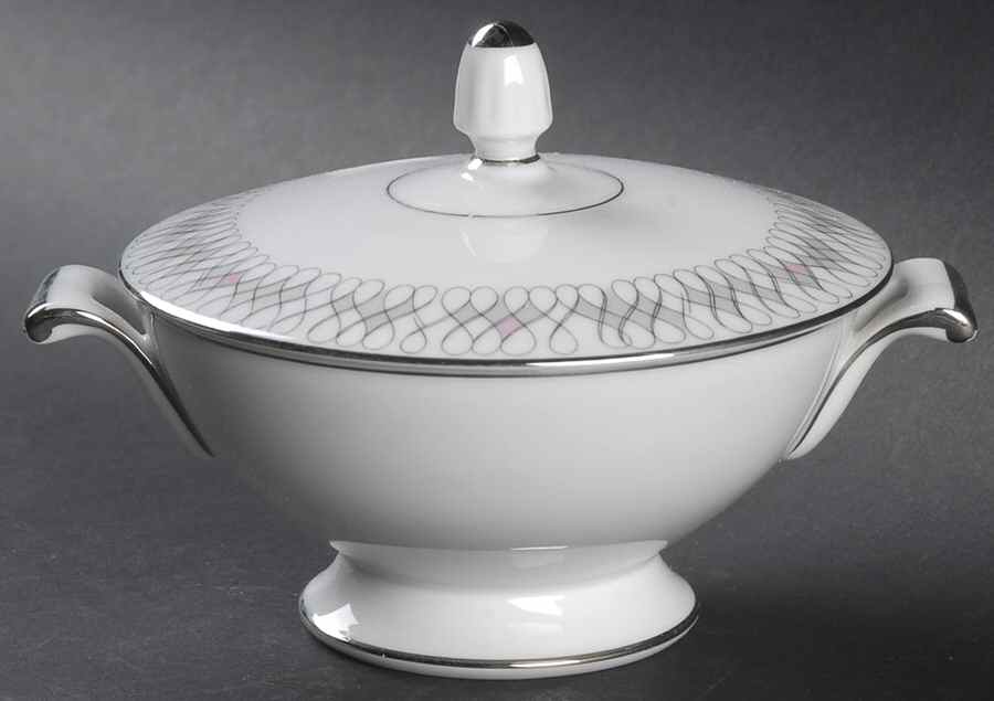 Carlton Sugar Bowl & Lid by Sango-1