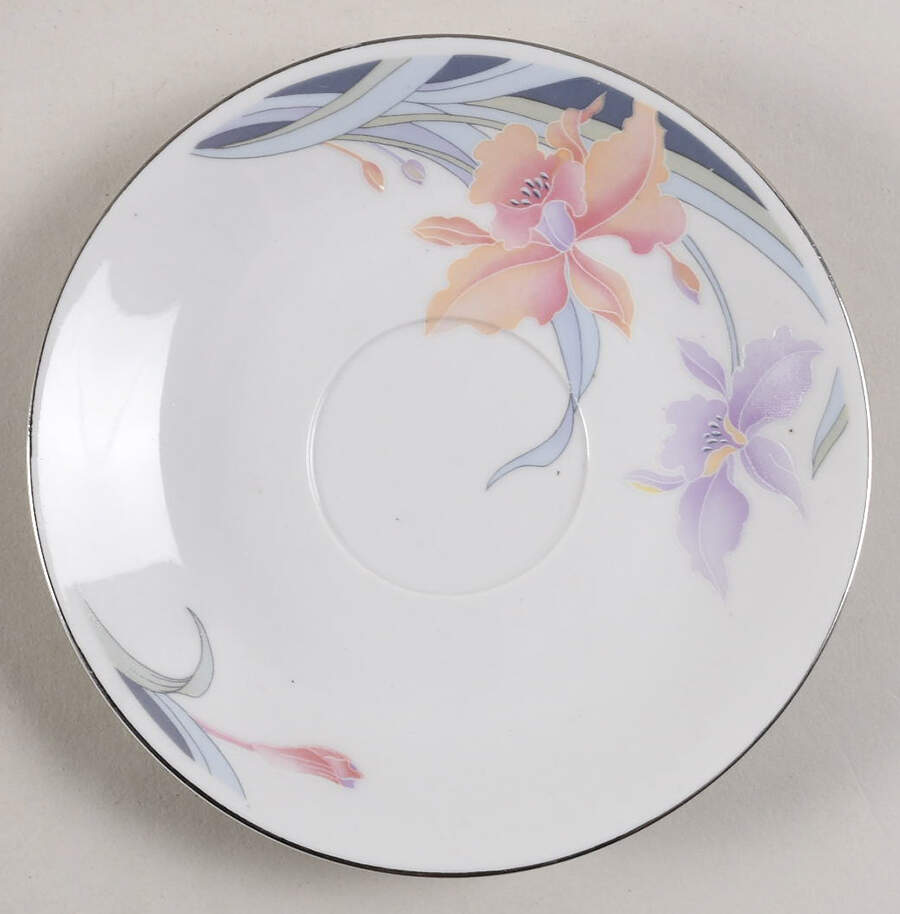 SIV10 Saucer by Silverie-1