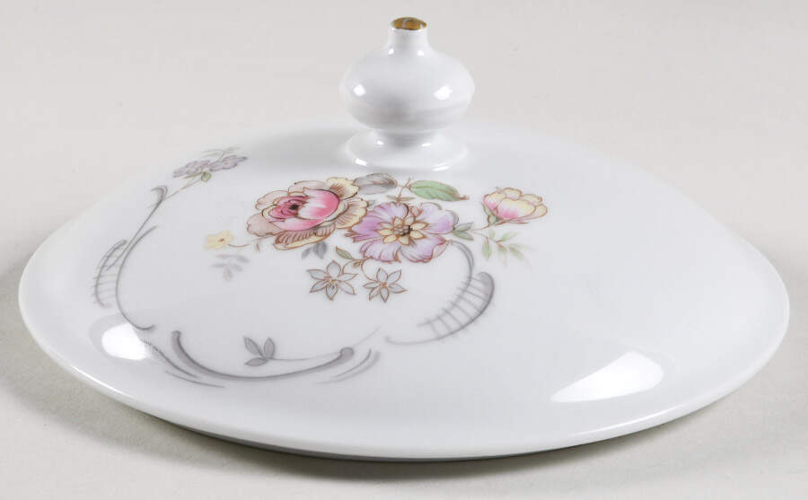 SCG10 Lid for Round Vegetable by Schirnding-1
