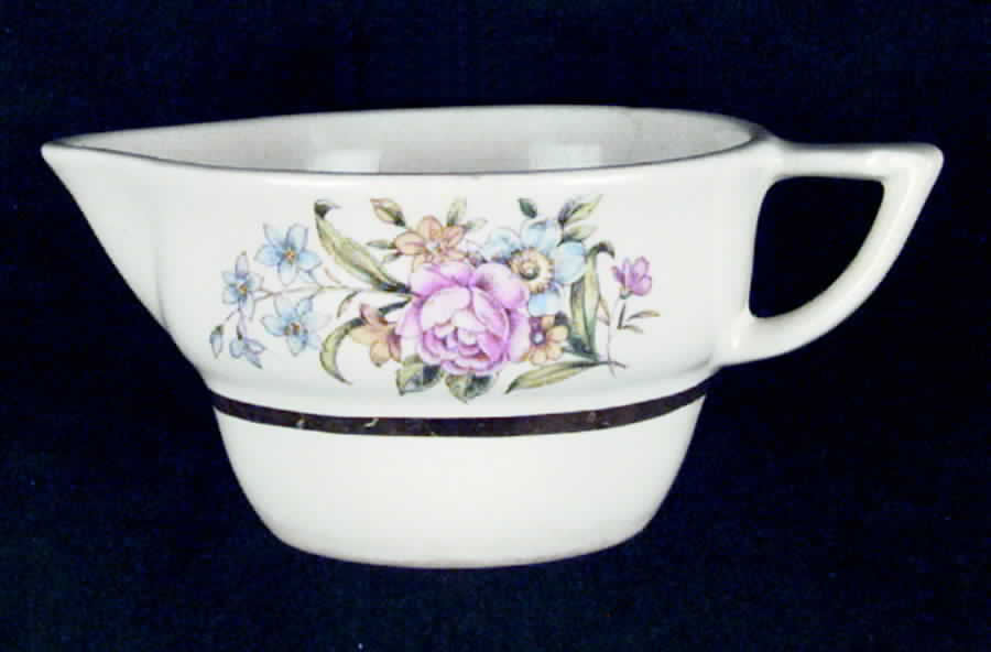 Venezia Creamer by Salem-1