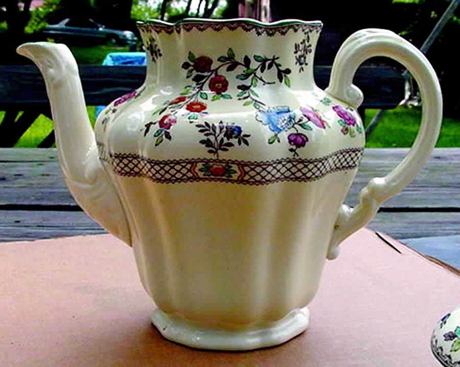 S2401 Teapot & Lid by Spode-1