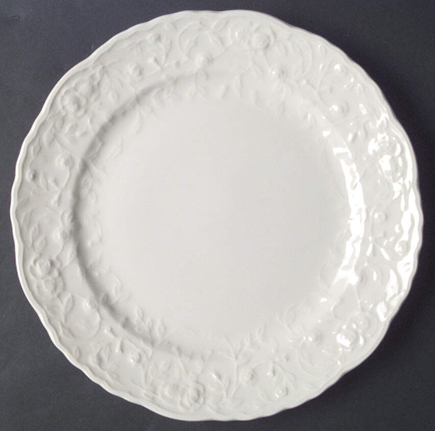 Rose Point Dinner Plate by Steubenville-1