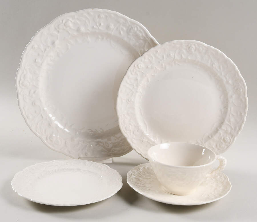Rose Point 5 Piece Place Setting by Steubenville-1