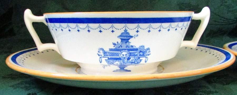 SP152 Footed Cream Soup Bowl & Saucer Set by Spode-1