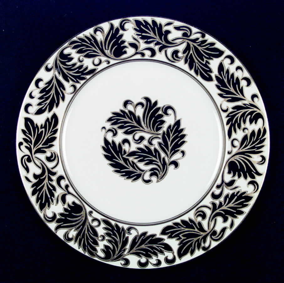 SHO133 Dinner Plate by Shenango-1