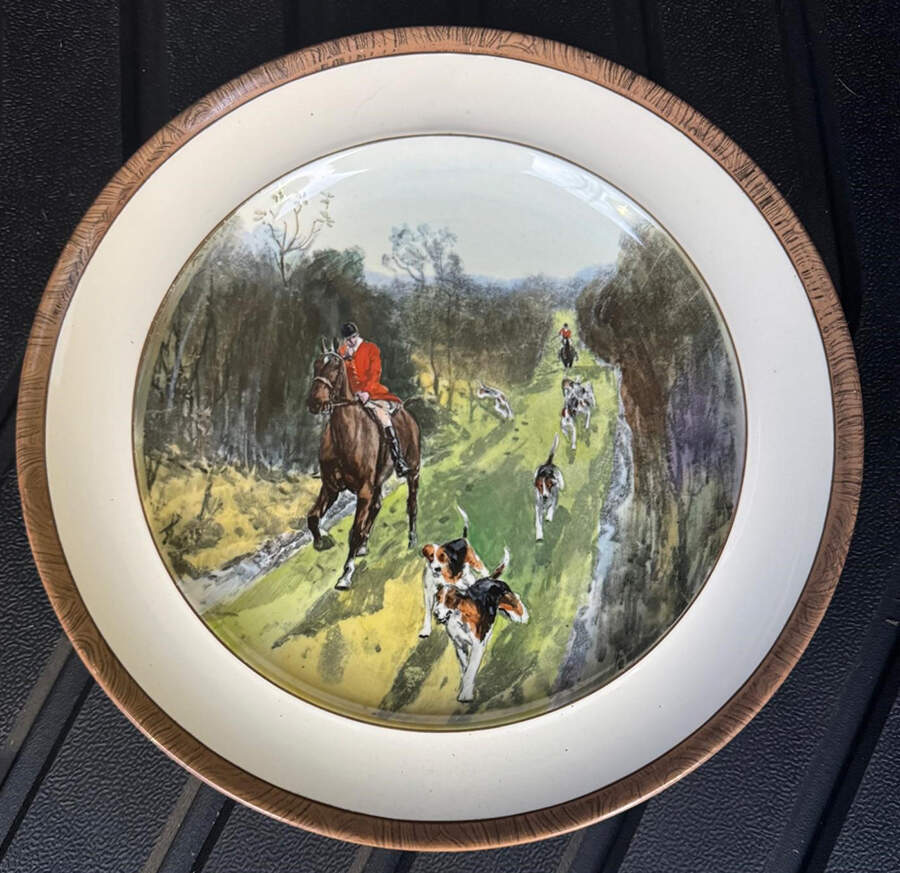 Herring Hunt Luncheon Plate by Spode-1