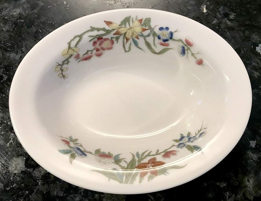 Bombay (Restaurant, Smooth, No Bird) Oval Fruit/Dessert Bowl by Syracuse-1