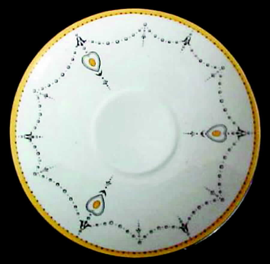 11140 Saucer by Shelley-1