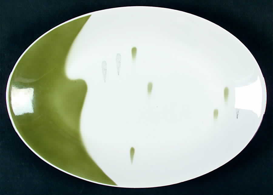 2102 12" Oval Serving Platter by Seyei Toki Co-1