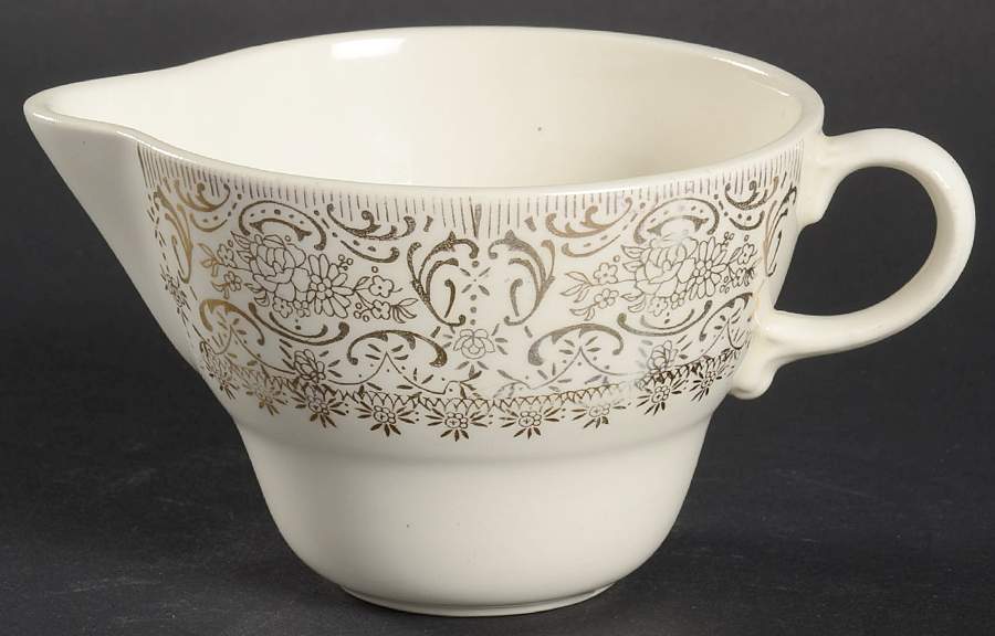 SLM429 Creamer by Salem-1
