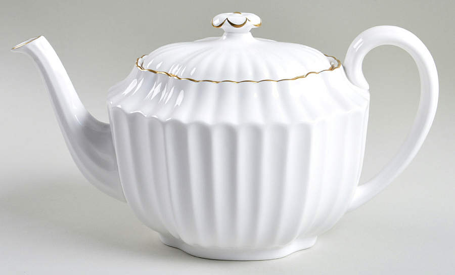 Chelsea Gold Teapot & Lid by Spode-1