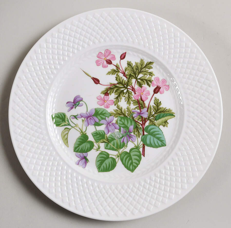 SP160 Luncheon Plate by Spode-1