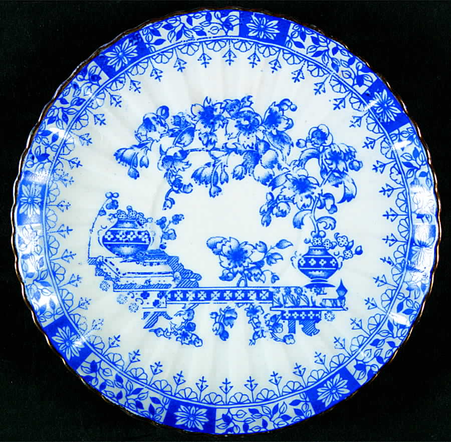 SCG13 Saucer by Schirnding-1