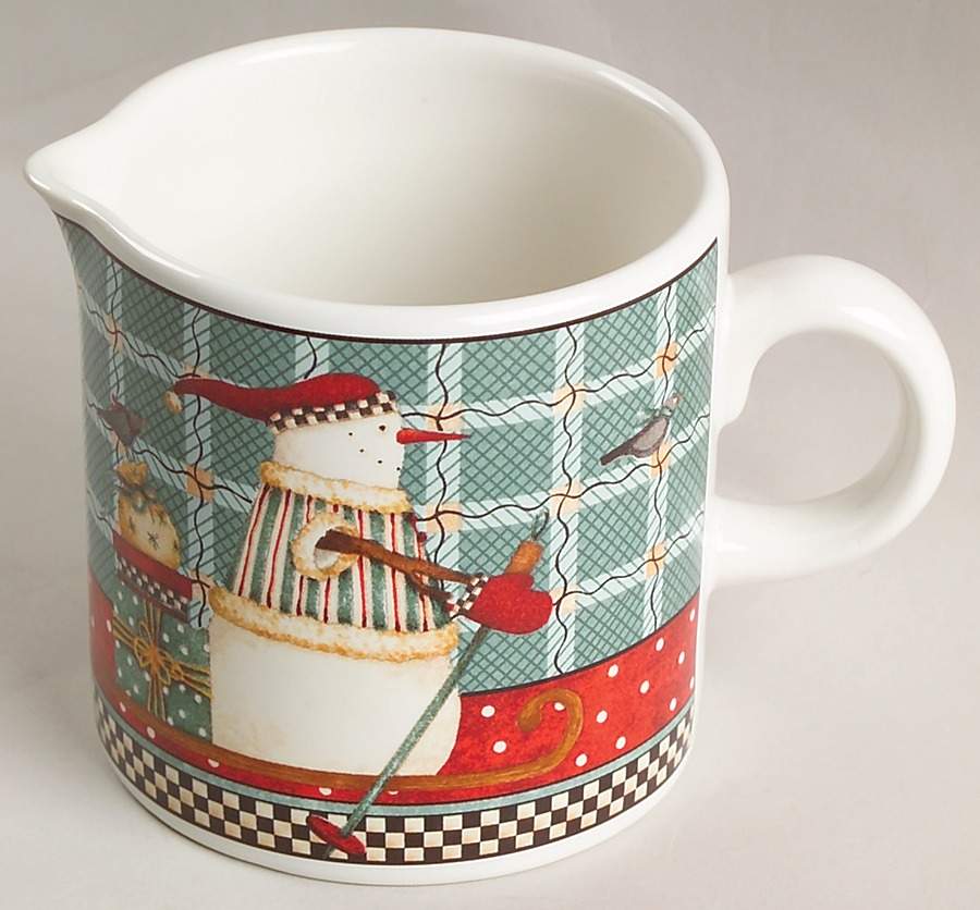 Frosty Folks Creamer by Sakura-1