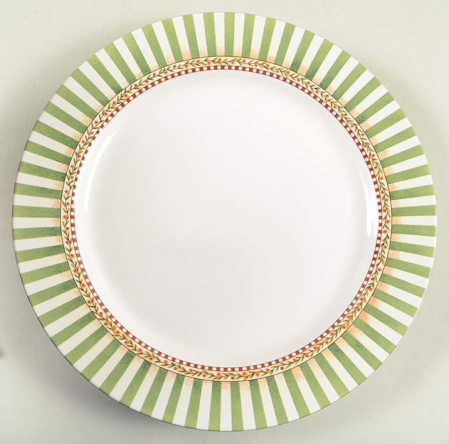 Christmas Topiary Dinner Plate by Sakura-1