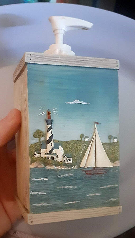 Coastal Breeze Lotion/Soap Dispenser by Sakura-1