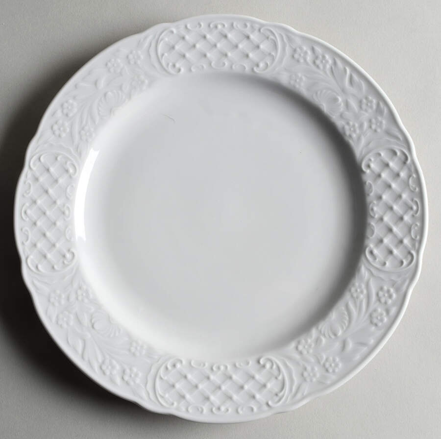 SCH212 Dinner Plate by Schumann - Bavaria-1