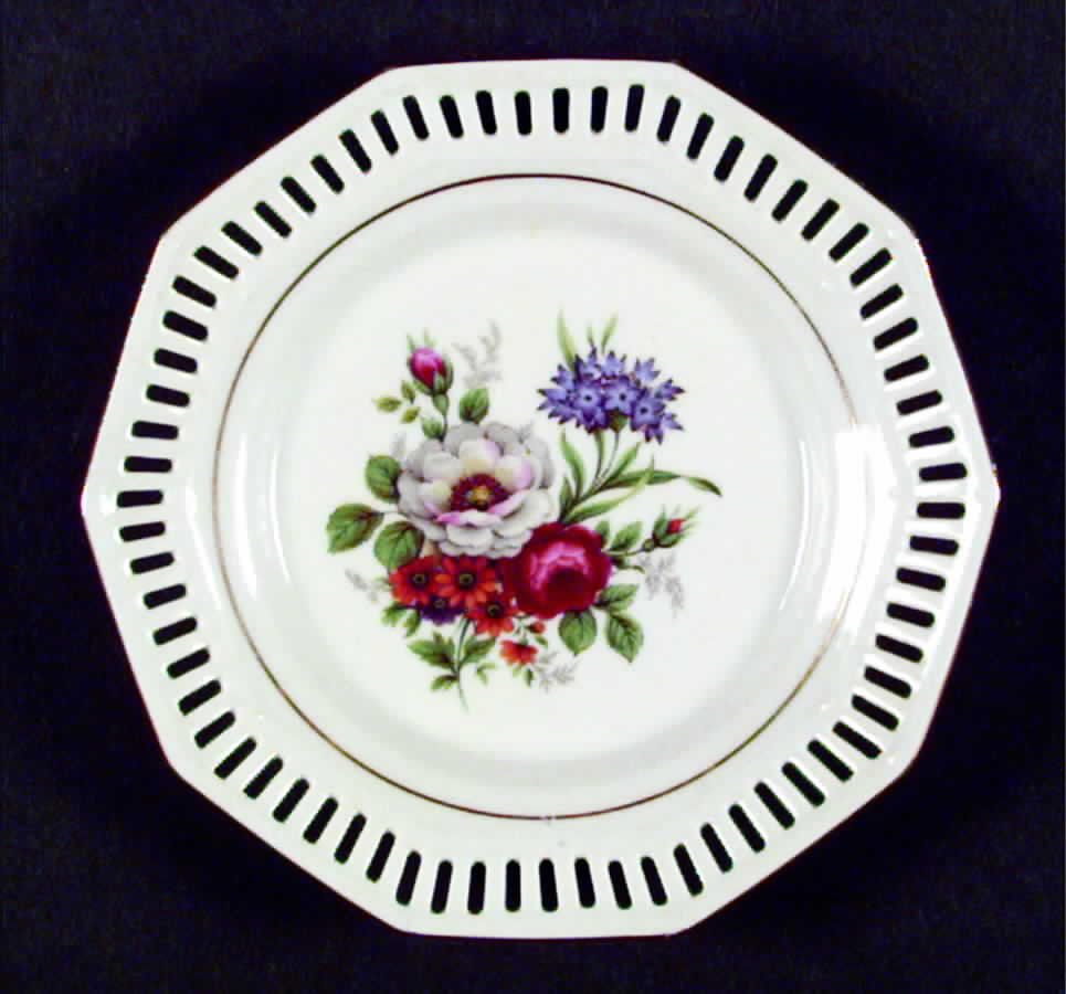 SWH11 Bread & Butter Plate by Schwarzenhammer-1