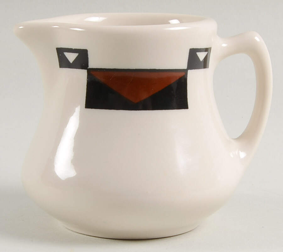 Ahwahnee Hotel Mini Creamer by Sterling China (USA)-1