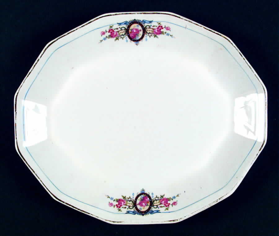 SLM167 11" Oval Serving Platter by Salem-1