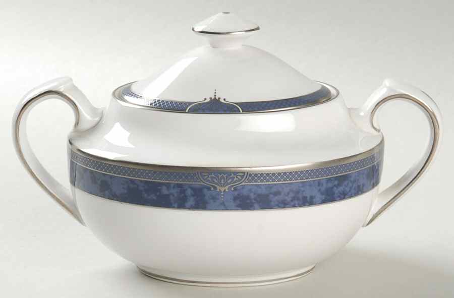 Dauphin Platinum Sugar Bowl & Lid by Spode-1