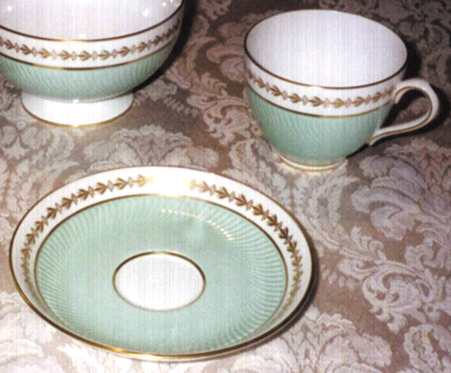 Y6743 Footed Cup & Saucer Set by Spode-1