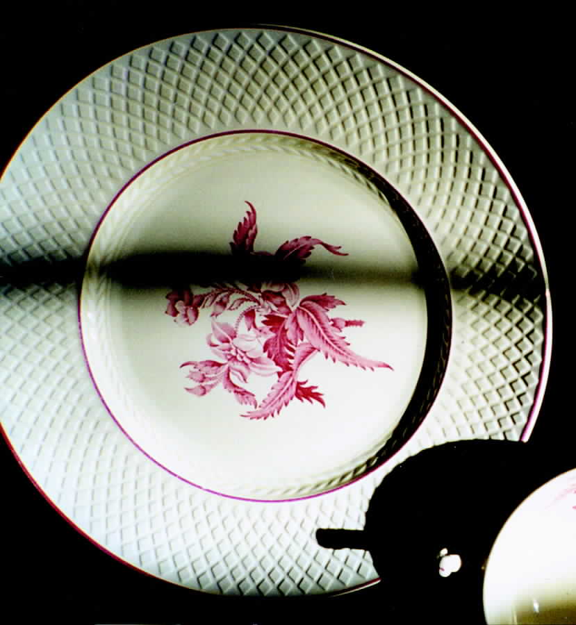 Camilla Red (Mansard Shape) Dinner Plate by Spode-1