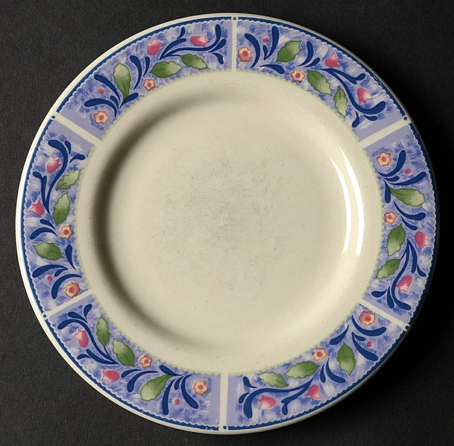 Bouquet Saucer by Sakura-1