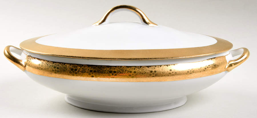 SUB12 Oval Covered Vegetable by Superior Bavaria-1
