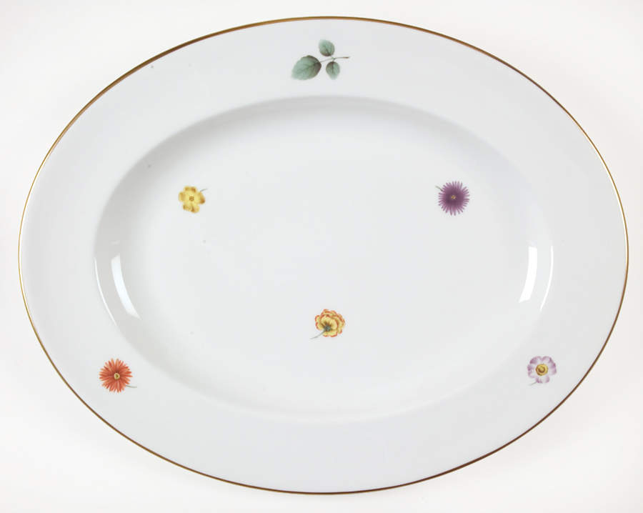 Astor 15" Oval Serving Platter by Spode-1