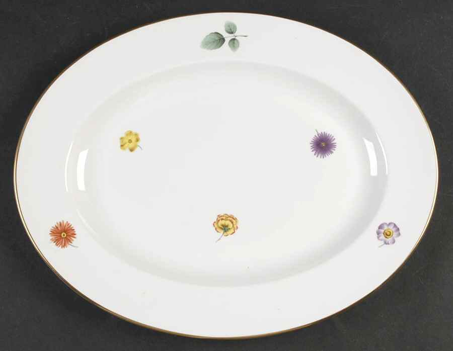 Astor 13" Oval Serving Platter by Spode-1