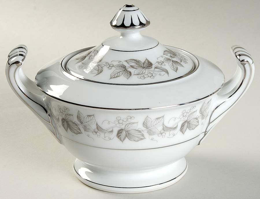SON44 Sugar Bowl & Lid by Sone-1