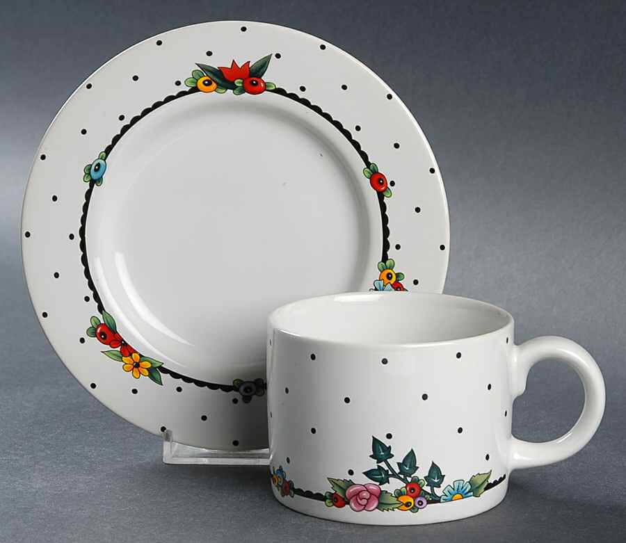Always Flat Cup & Saucer Set by Sakura-1