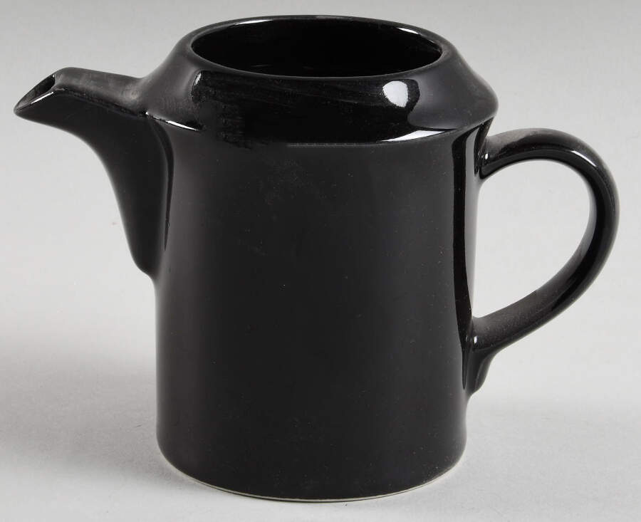 JJ000 Creamer by Studio Nova-1